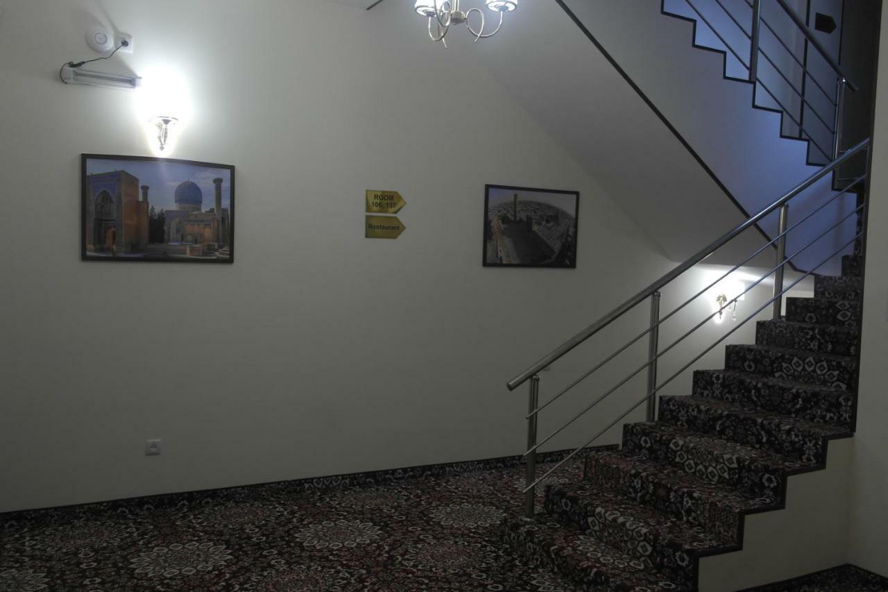 Orient Star Hotel Tasjkent Buitenkant foto